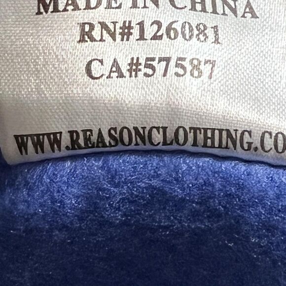 Reason Sweater Mens Large Blue Crewneck Pullover Mountain Patch Logo New NYC - Picture 9 of 11